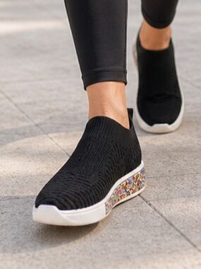 Bernie Mev Sparky Sneakers Black Knit Rhinestone Sole Slip-On EU 38 (US 7.5-8)